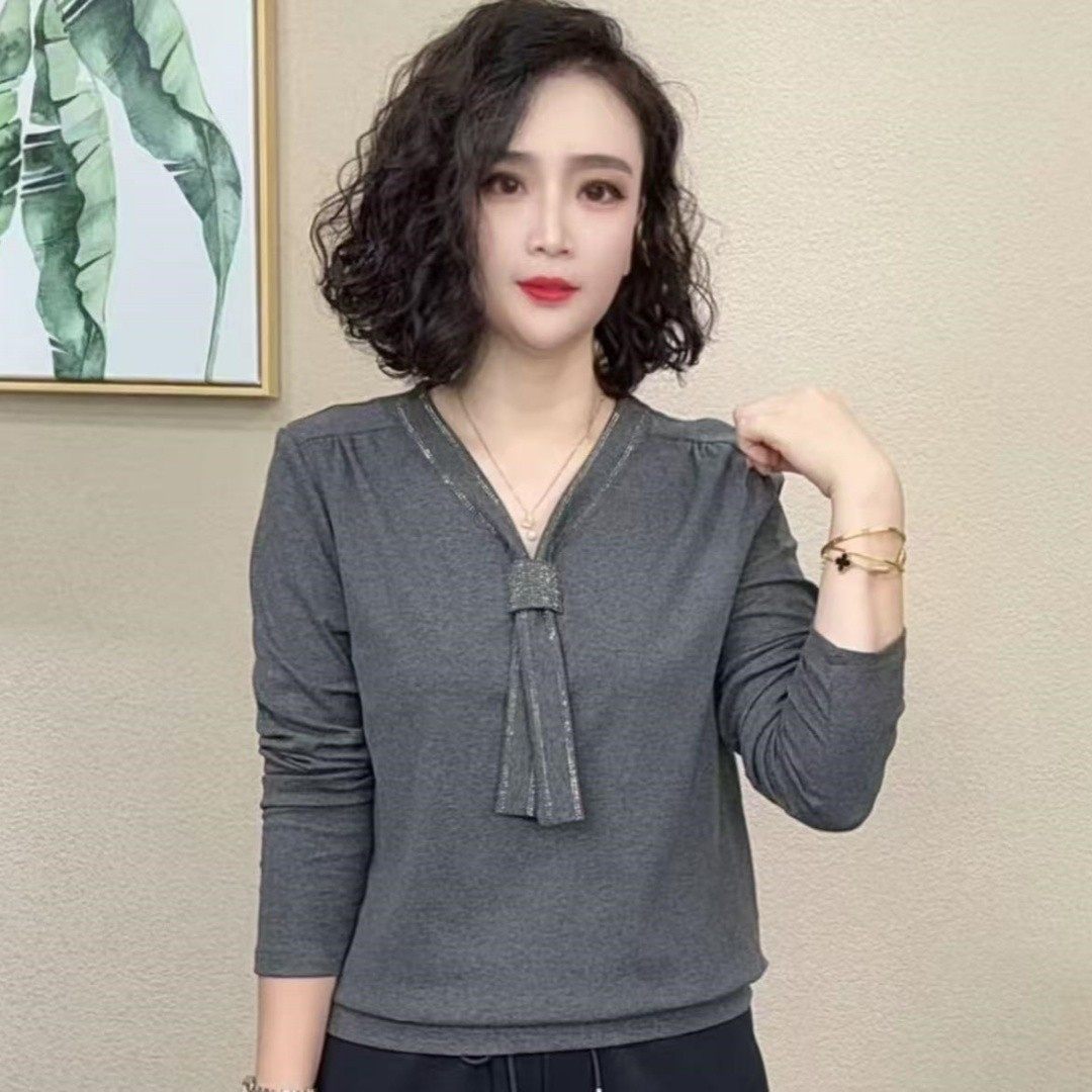 2025秋季妈妈装V领烫钻小衫时尚系带长袖T恤打底衫女宽松减龄上衣