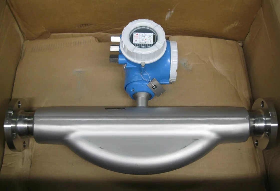 Promass E3004153 Order code: 8E3B50 Ser. no.: M8068616000