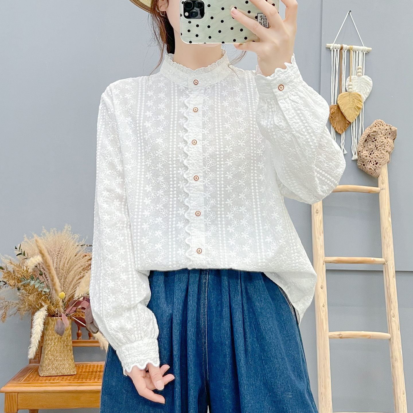 2025秋季文艺小清新重工刺绣花朵花边立领纯棉白衬衫女长袖打底衫
