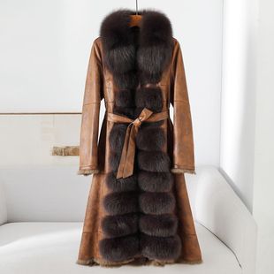 憨厚皇后2025新品修身内里兔皮毛一体大衣狐狸毛领女式真皮草外套