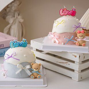 2.14情人节软胶坐姿蓝粉小熊蛋糕装饰摆件爱心love情侣告白蜡烛