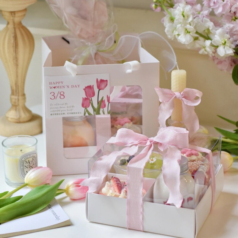 38女神节伴手礼鲜花手提袋三八女王节日快乐四宫格蛋糕装饰手提盒
