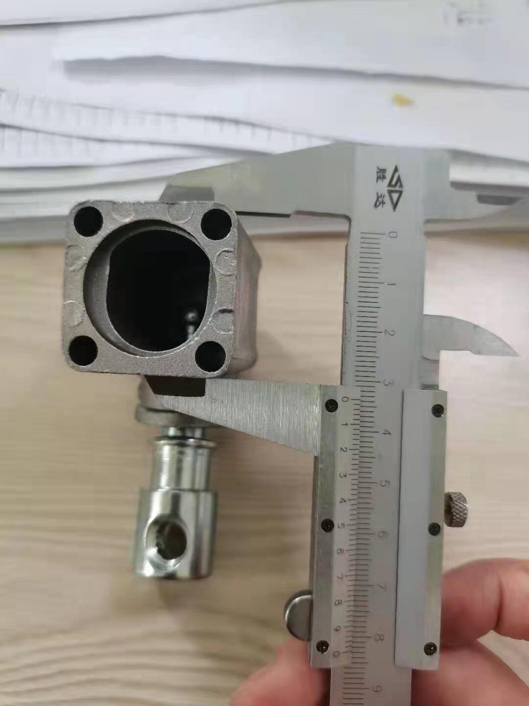 dcv100支架t盖液压多路阀分配器随车吊多路阀 操作手柄杆徐工配件