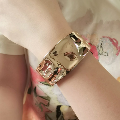 欧美夸张合金宽边手镯女