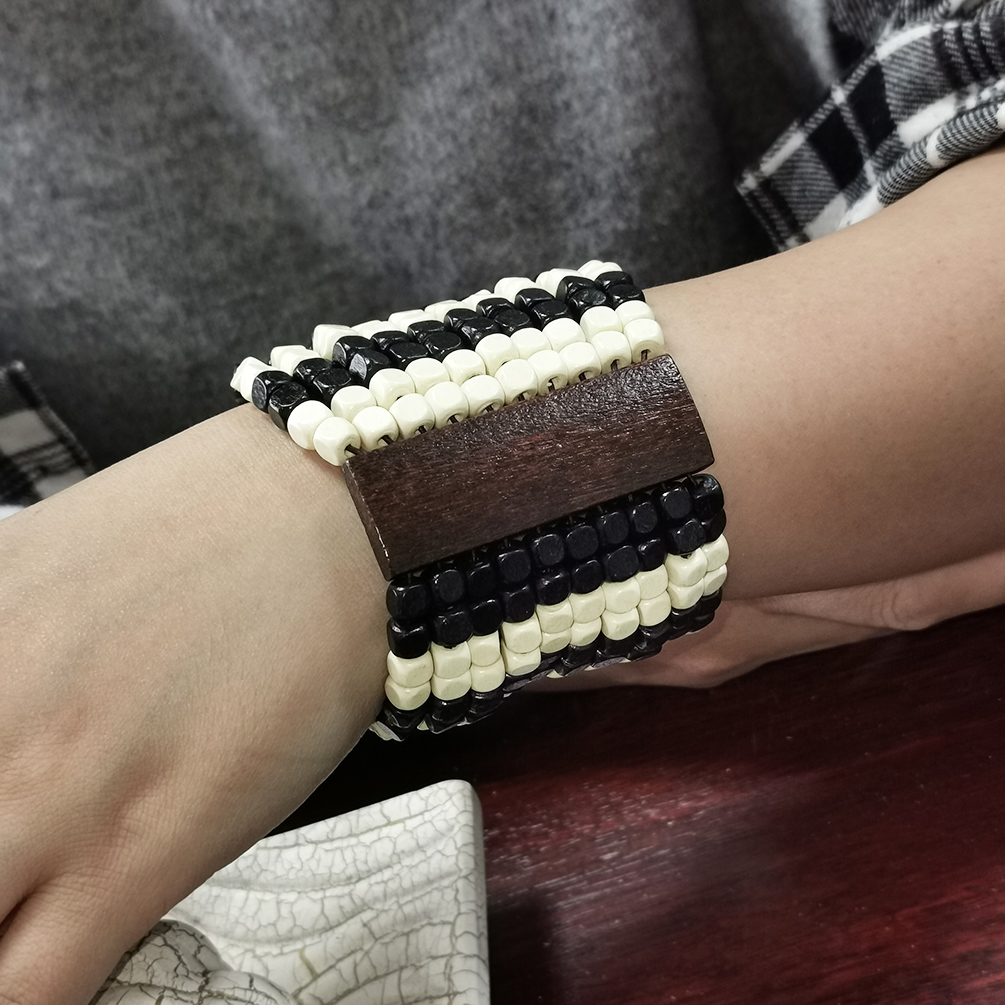 波西米亚时尚彩色木珠手链 民族风夸张百搭弹力黑白手镯手环旅游