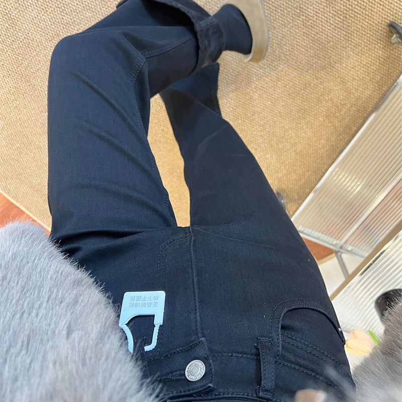 适用黑色直筒f开叉微喇牛仔裤女秋冬加绒胖妹妹mm高腰遮胯弹力喇