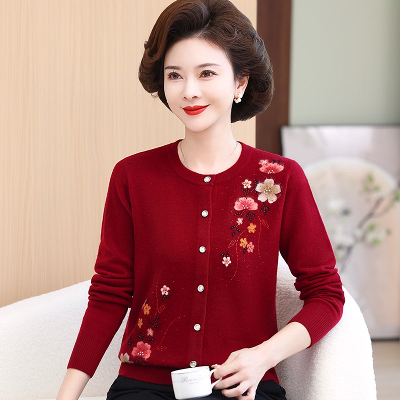 适用洋气宽松大码l中年妈妈圆领羊绒衫毛衣女秋冬开衫绣花针织上