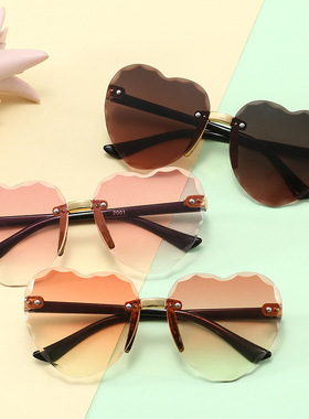 儿童眼镜女童可爱心形遮阳镜防紫外线花朵太阳镜潮夏季出游墨镜