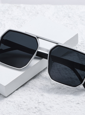 2026赛博朋克方形大框太阳镜