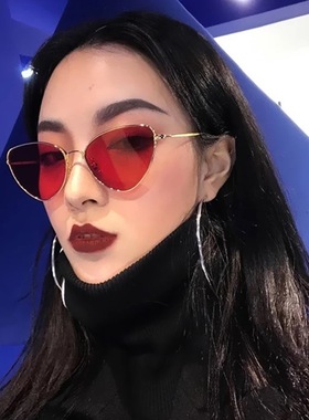 猫眼复古风红色太阳镜封帆同款