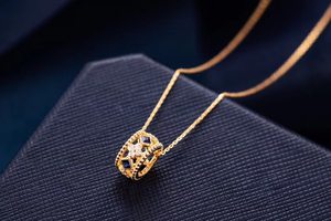 【直播产品】珂兰彩宝 红18k玫瑰金天然彩色蓝宝石套链吊坠女 P