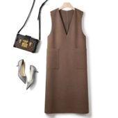 2025秋冬新款 优雅毛呢V领背心裙显瘦宽松直筒气质无袖 马甲连衣裙