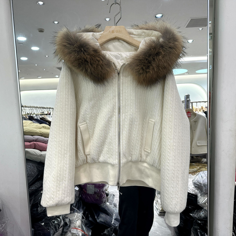 雅特若25G113 貉子毛领连帽麦穗纹双拉链休闲短装毛呢羽绒服外套