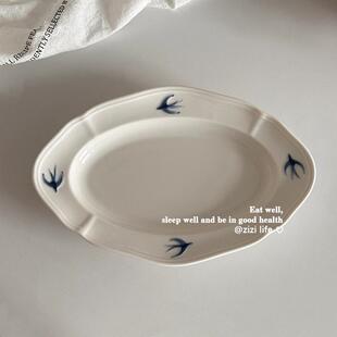 日式ins风浮雕手绘燕子陶瓷盘子椭圆盘菜盘沙拉甜品盘鱼盘高颜值
