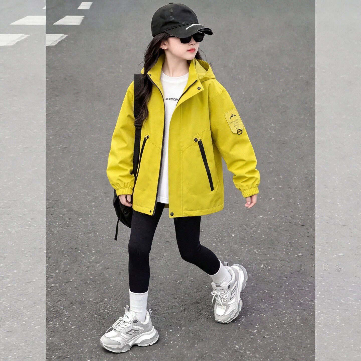 儿童连帽冲锋衣女外套2026新款户外中大童防风运动女童三合一外套