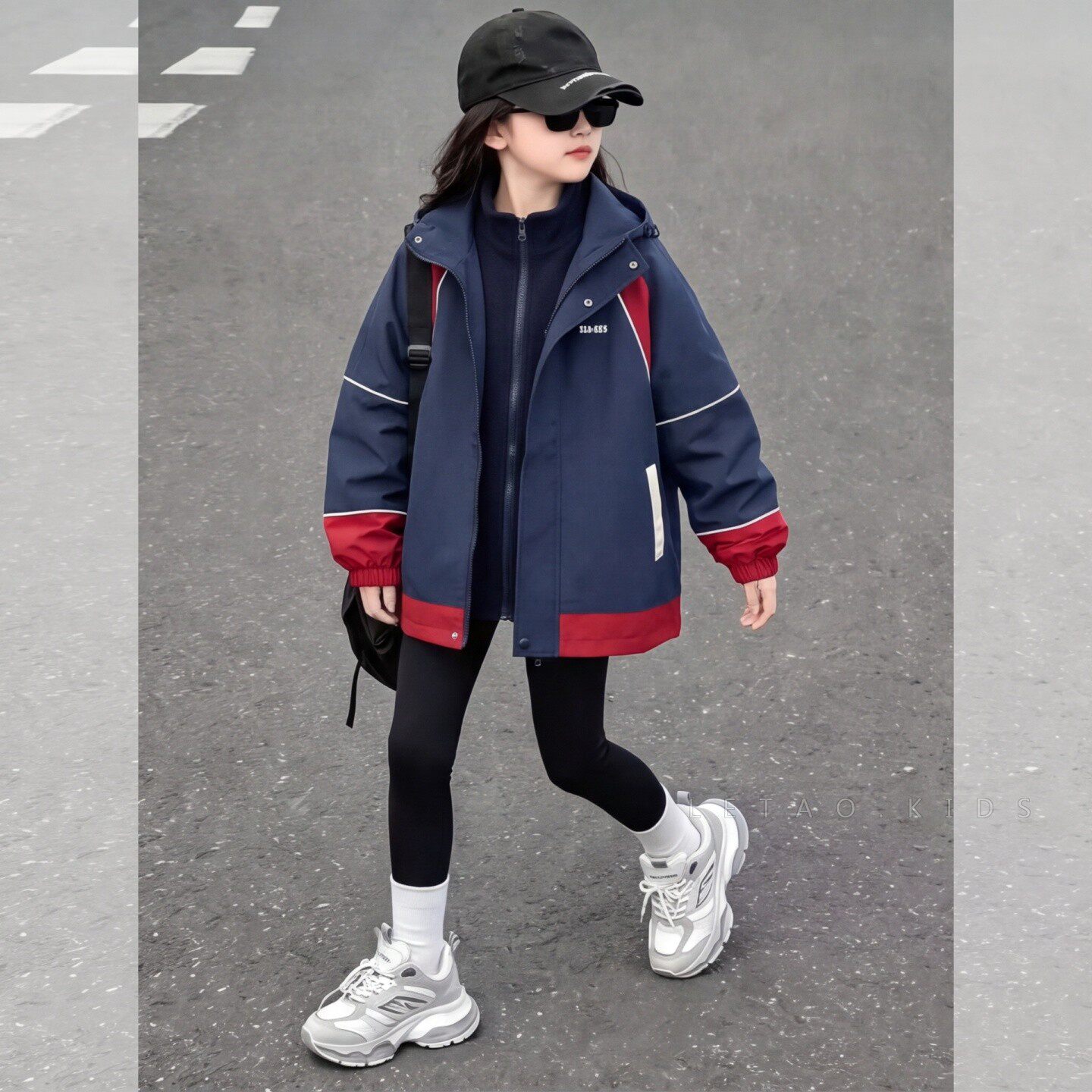 儿童装男女童秋装外套2026新款秋冬款三合一可拆卸中大童冲锋衣