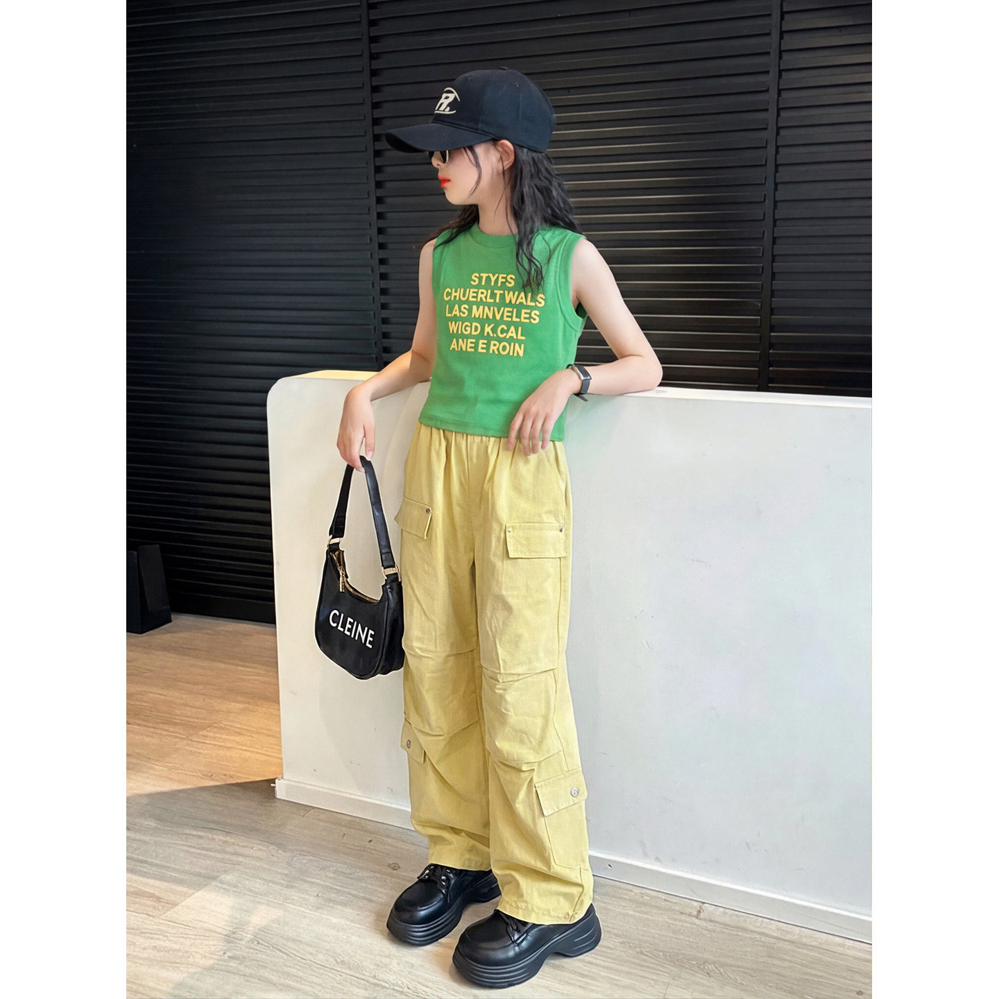 女童超火裤子2026新款今年流行