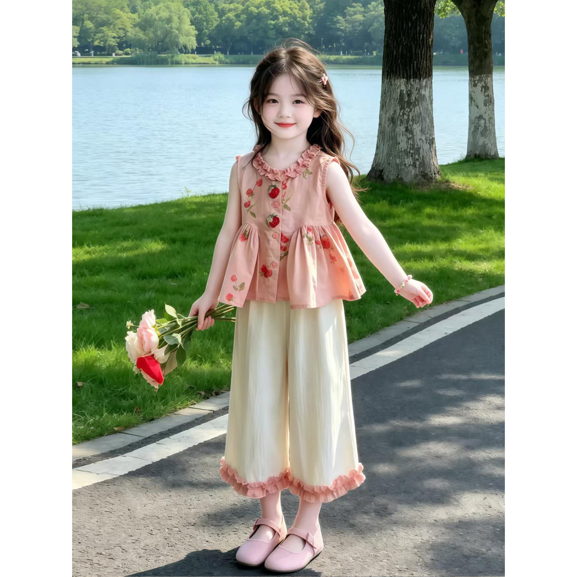 女童夏季休闲套装2026新款儿童洋气草莓背心女孩夏款阔腿裤两件套