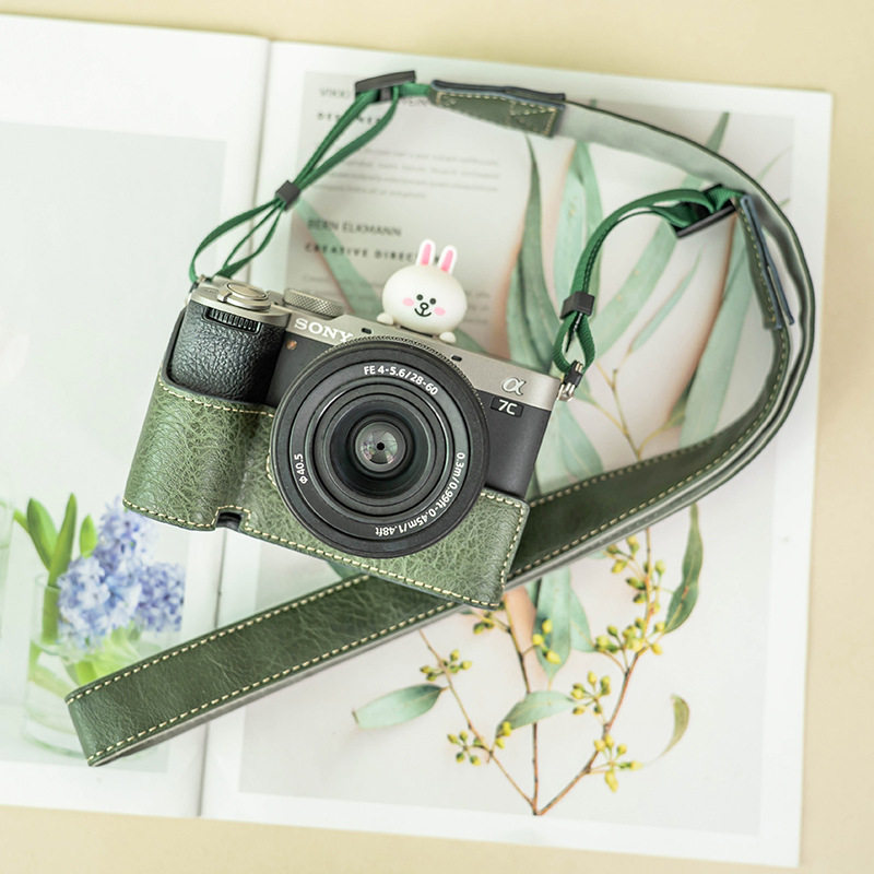 索尼A7C2保护套A7C二代相机包A6400皮套A6700底座包ZVE10相机配件