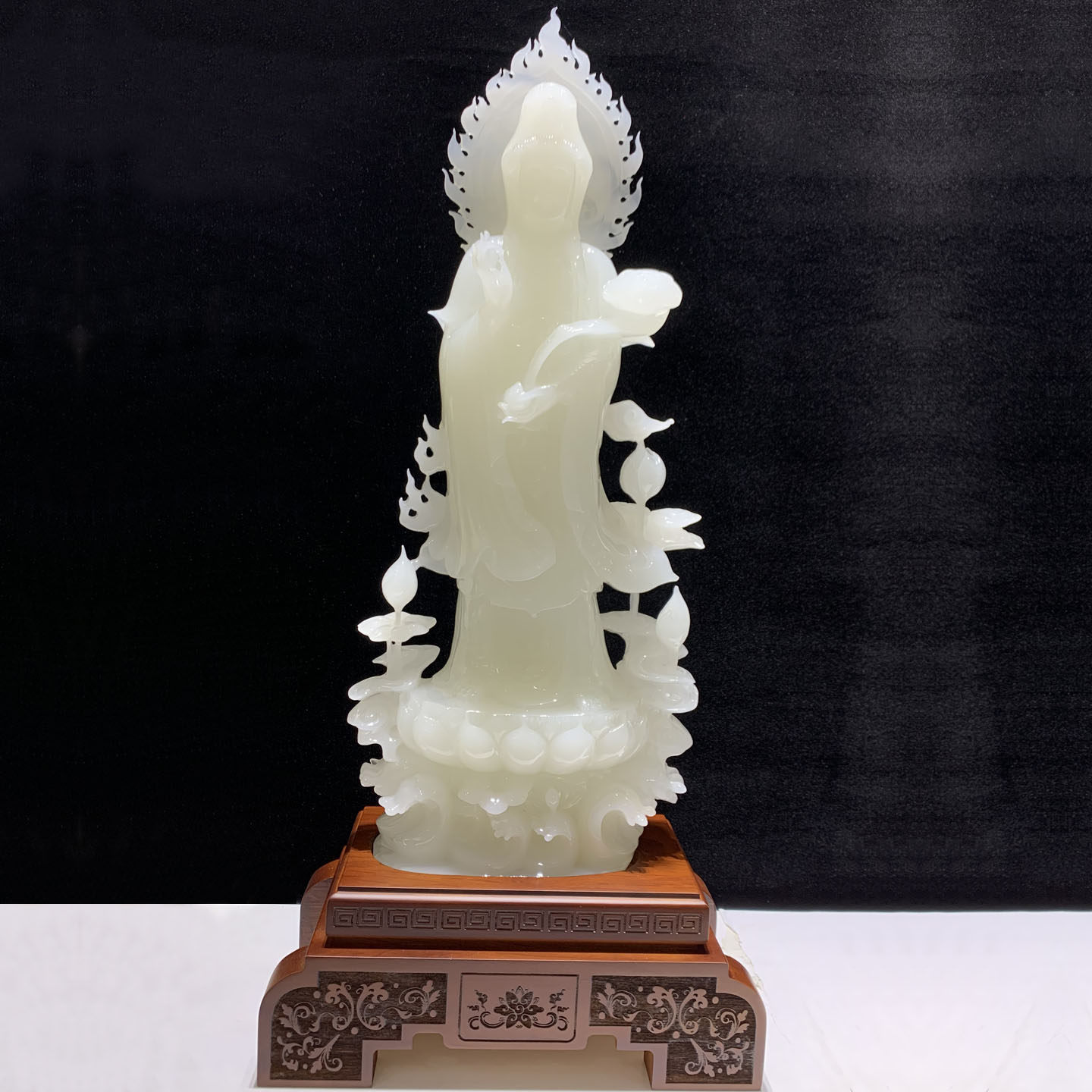 天然玉观音神像生意兴隆摆件