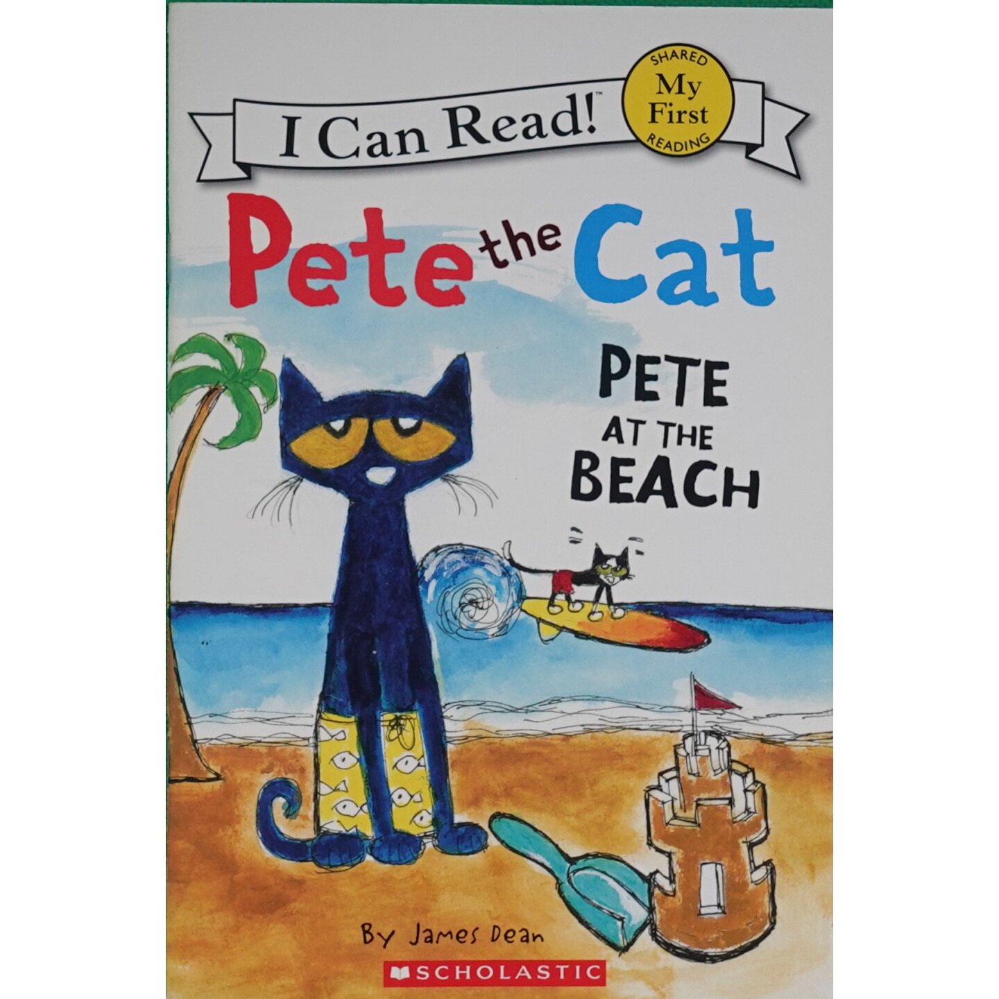 英语启蒙绘本皮特在沙滩原版书我会读系列PeteCat詹姆斯迪恩创作适合36岁儿童阅读帮助孩子学习简单英语词汇和克服对水的恐惧学
