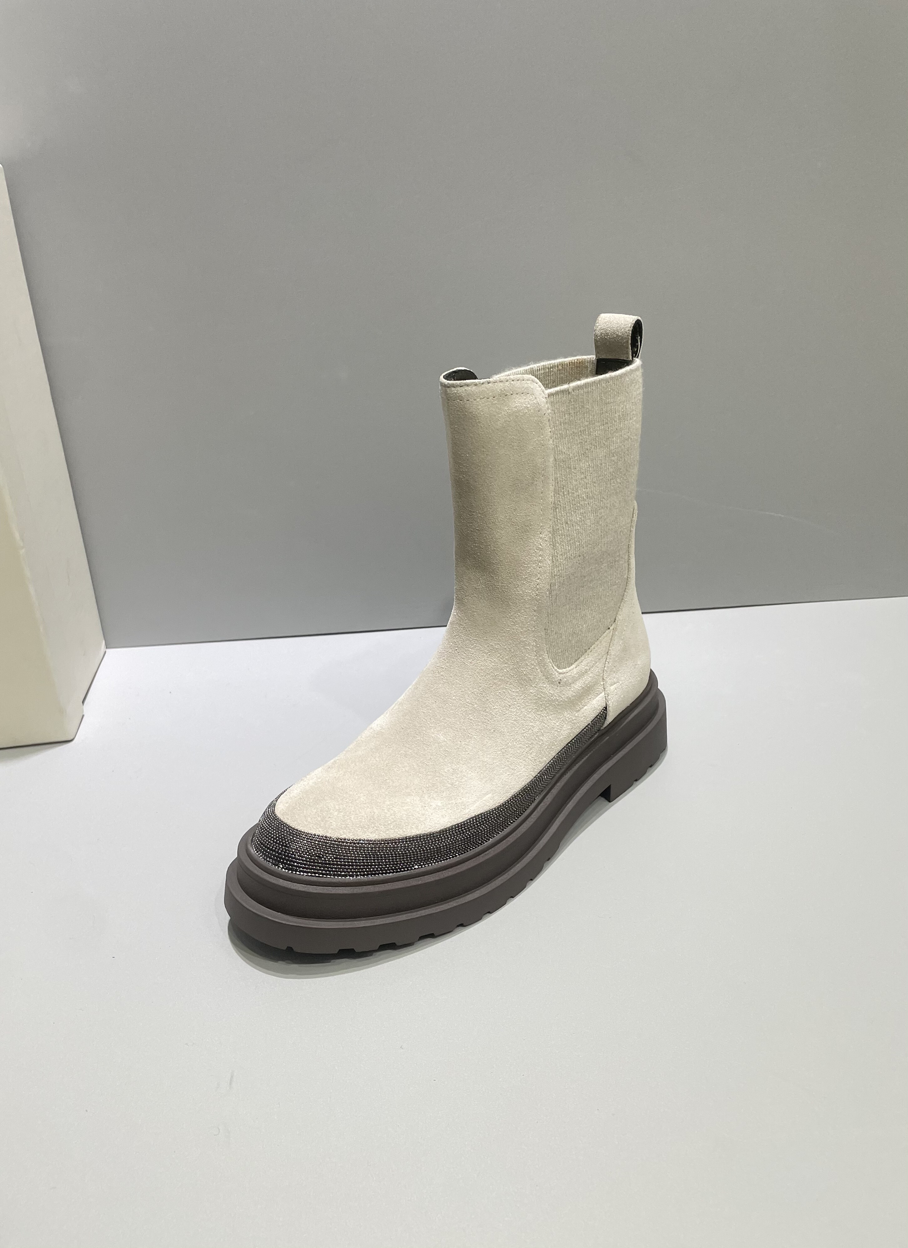 2025新款BC秋冬厚底女切尔西套脚弹力短靴真皮巨好看小众珠链