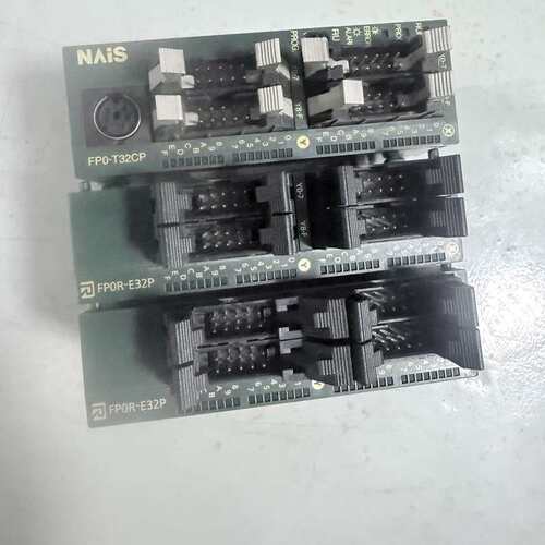 议价PLC模块一套，FP0-T32CP+AFP0R-E3