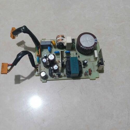 议价PLC控制器CPM2A-40/60R电源板KPC-CG 2P-P1-11549D原装