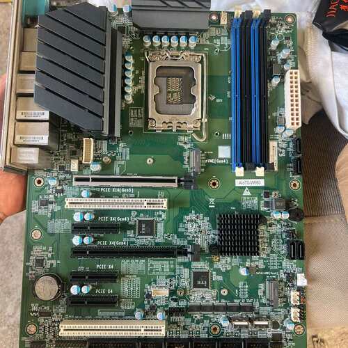 议价AIoT0-W680主板，支持12/13/14代CPU