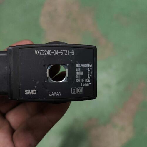 议价SMC电磁阀 VXZ2240-04-5TZ1-B，拆机，