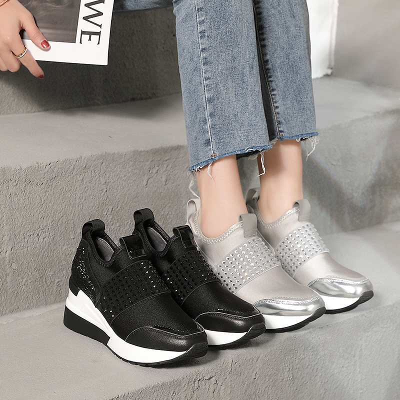 艾淇水钻一脚蹬懒人鞋