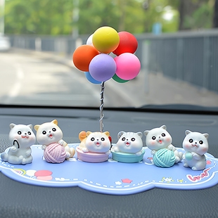 2025新款网红创意小众猫咪车载摆件汽车装饰品中控台女生神高级感
