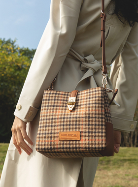 FABRIC SHOP 英国粗花呢配 Togo小牛皮 单肩手提 轻盈女士随身包