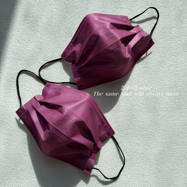 香港复古纯玫红紫色口罩深紫网红色澳门透气显白高级颜值时尚面罩