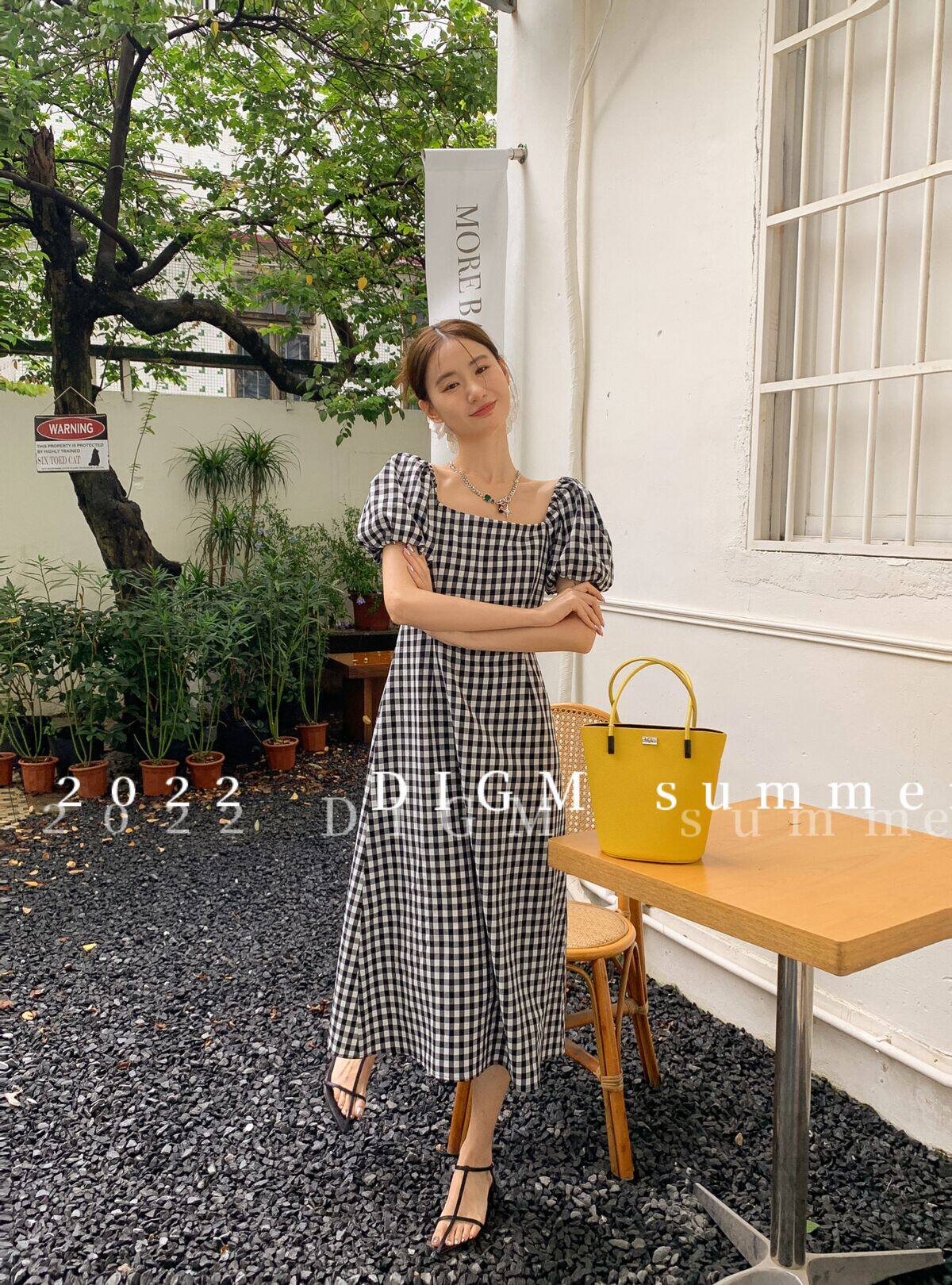 连衣裙女夏法式复古小清新泡泡袖格子修身显瘦中长款2022新款裙子