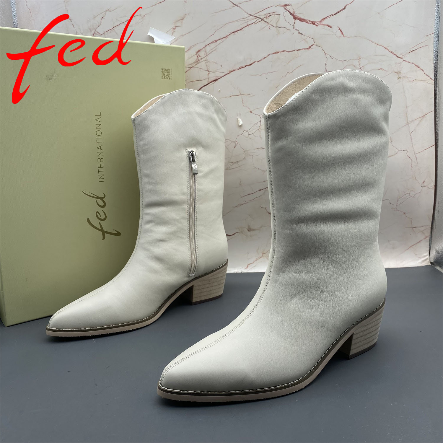 正品fed/艾芙伊迪撤柜断码牛皮羊毛棉鞋尖头平跟棉鞋侧拉链短靴女