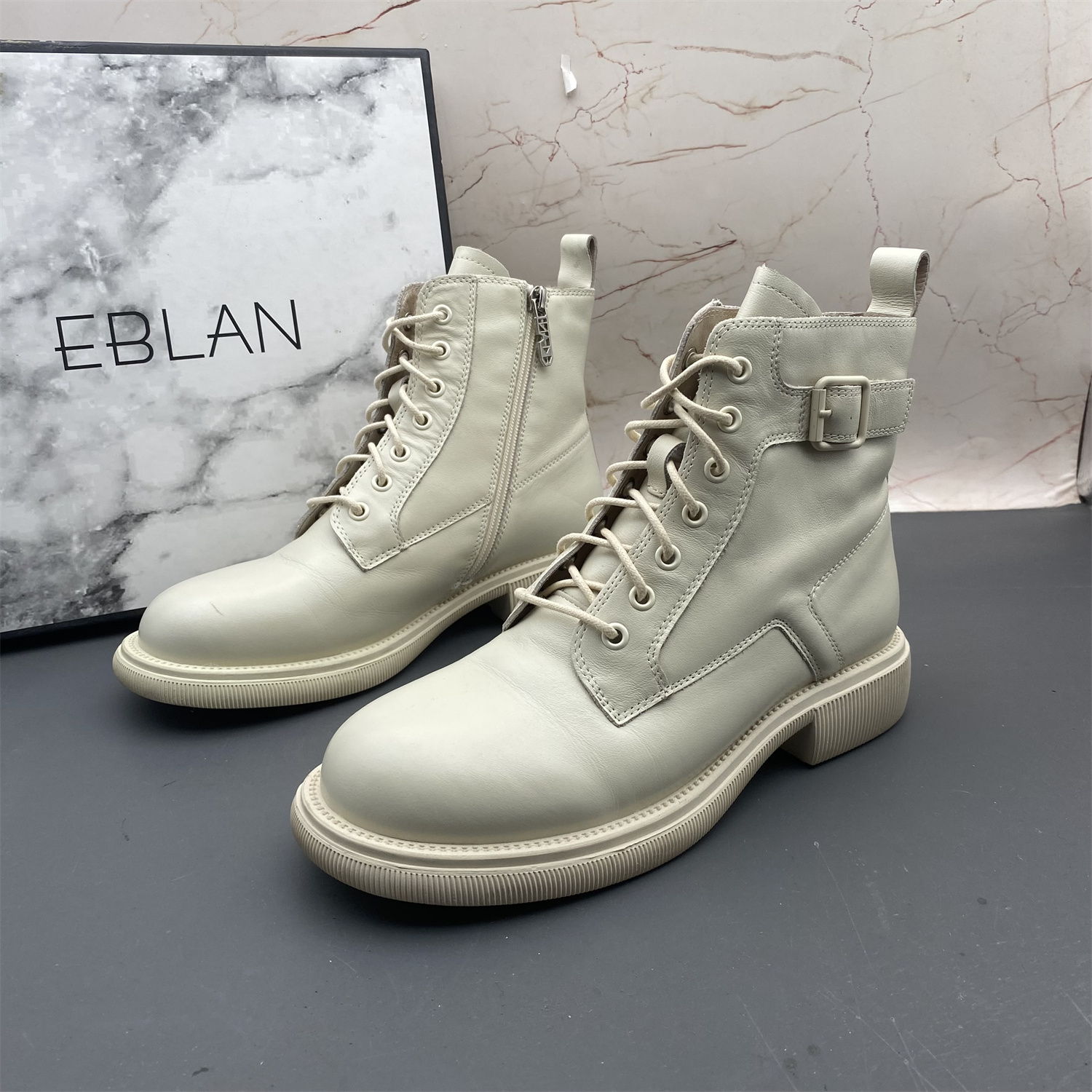 39码EBLAN/伊伴撤柜断码牛皮女鞋侧拉链系带防滑平跟加绒保暖棉靴