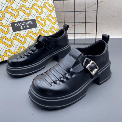 商场撤柜厚底真皮女鞋 新款编织猪笼鞋洞洞镂空休闲扣带轻便皮鞋