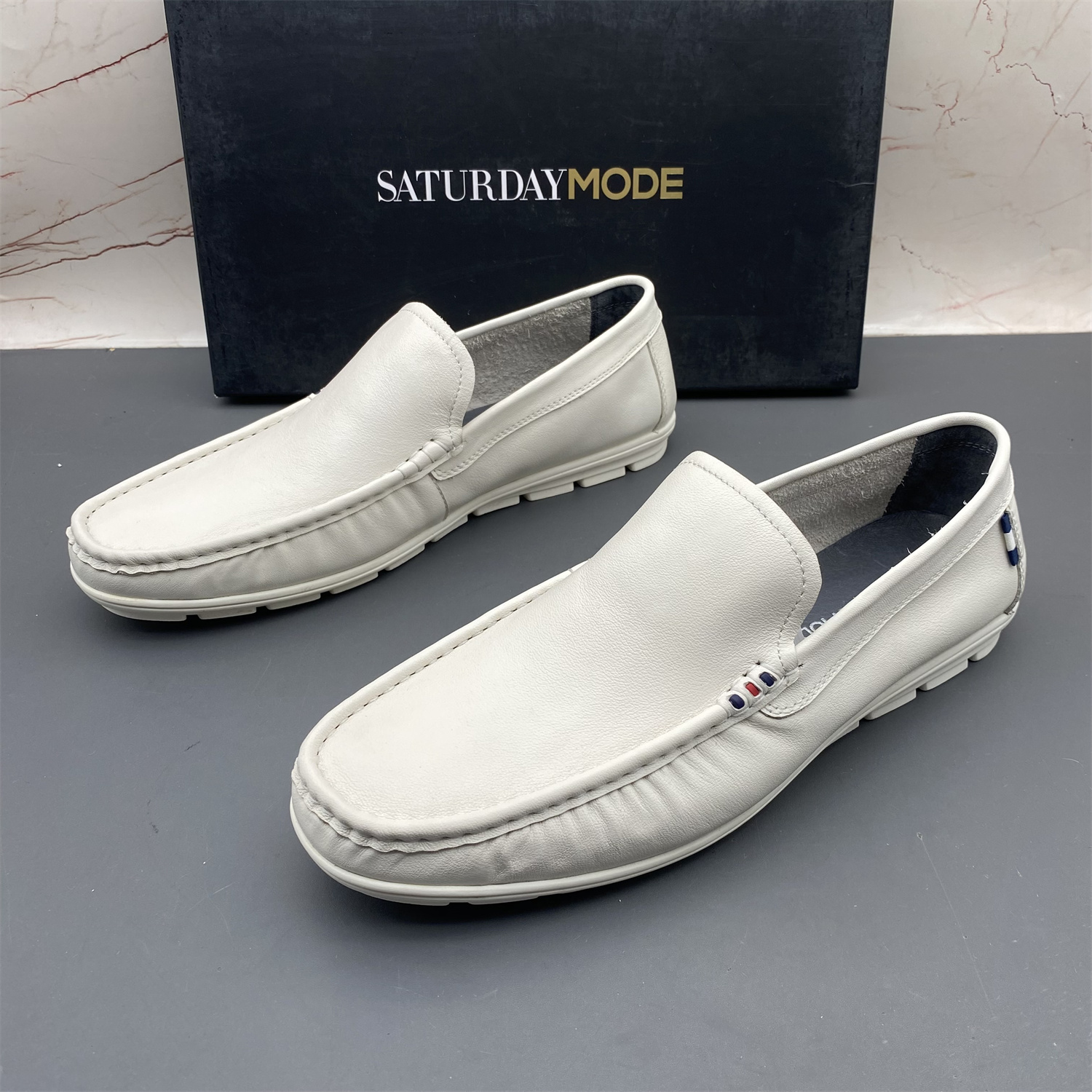 43码SATURDAYMODE断码撤柜牛皮男鞋圆头防滑柔软日常休闲百搭皮鞋