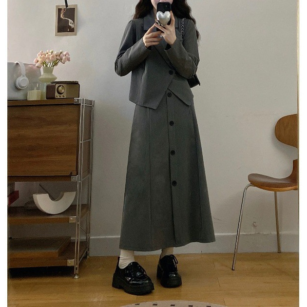 大码微胖高级感套装女秋季长袖西装上衣胖MM显瘦高腰半身裙