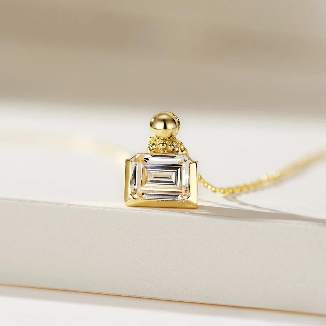 新品D色祖母绿香水小瓶吊坠女款莫桑石纯银镶嵌玫瑰金色项链饰品