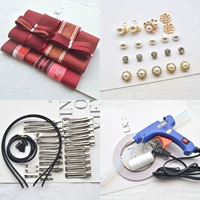 Румяна, лента, клей-пистолет, ножницы, полный комплект