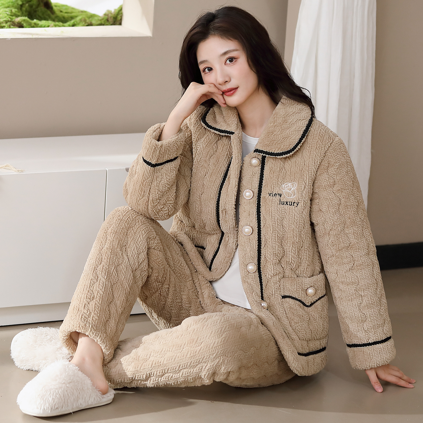 小香风睡衣女冬季三层夹棉袄加厚保暖珊瑚绒冬天法兰绒棉衣家居服