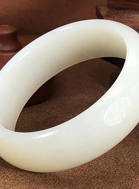 手串新疆和田玉籽料