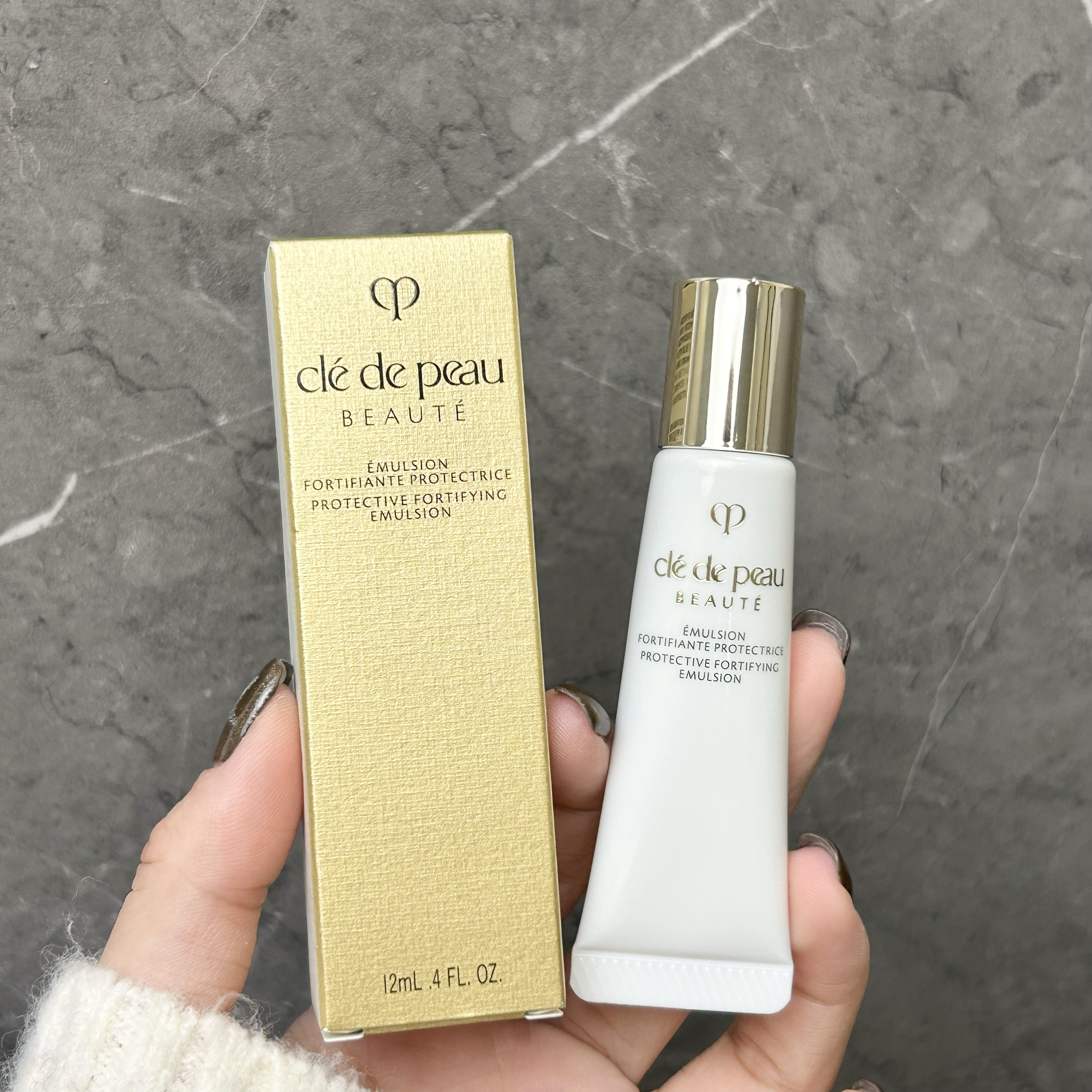 肌肤家日间防护乳12ml滋润