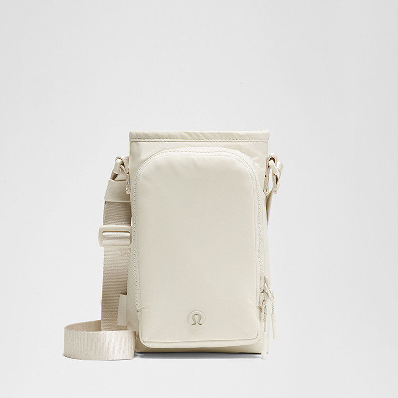 Water Bottle 带前侧口袋斜挎水壶包 丨lululemon丨LU9BO7S