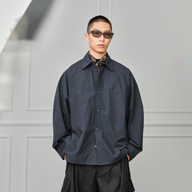 JUPSTUDIO纯色修身长袖衬衫男