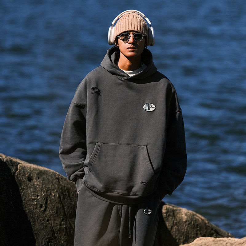 美式字母加绒宽松套头卫衣