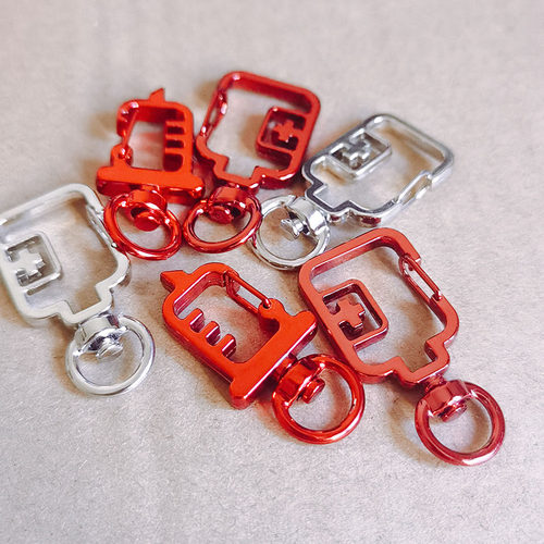 草有的是 血袋针筒异形钥匙扣原创创意金属挂件手工DIY配件电镀彩