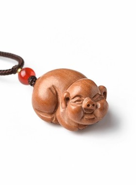 桃木生肖猪吊坠可爱小猪钥匙扣挂件男女项链手机链包包挂创意礼物